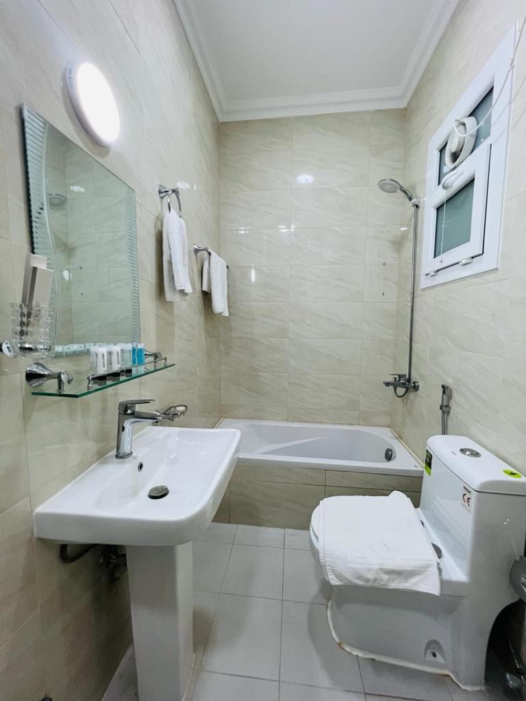 Chelsea Gardens Apartment الدوحة المظهر الخارجي الصورة